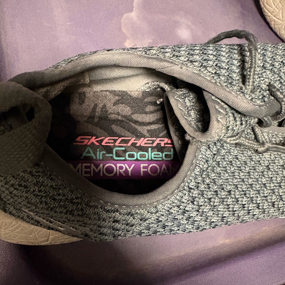 Skechers Men's Black Athletic Shoes - Picture 5 of 6